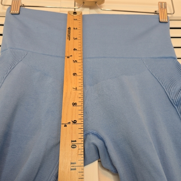 ALALA Essential Seamless Leggings Blue Womens Medium Sculpt Fit Tights High Rise - Picture 10 of 11